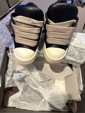 Rick Owen Black & milk low top sneakers with jumbo Lace